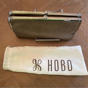 HOBO Classic Lauren wallet-New